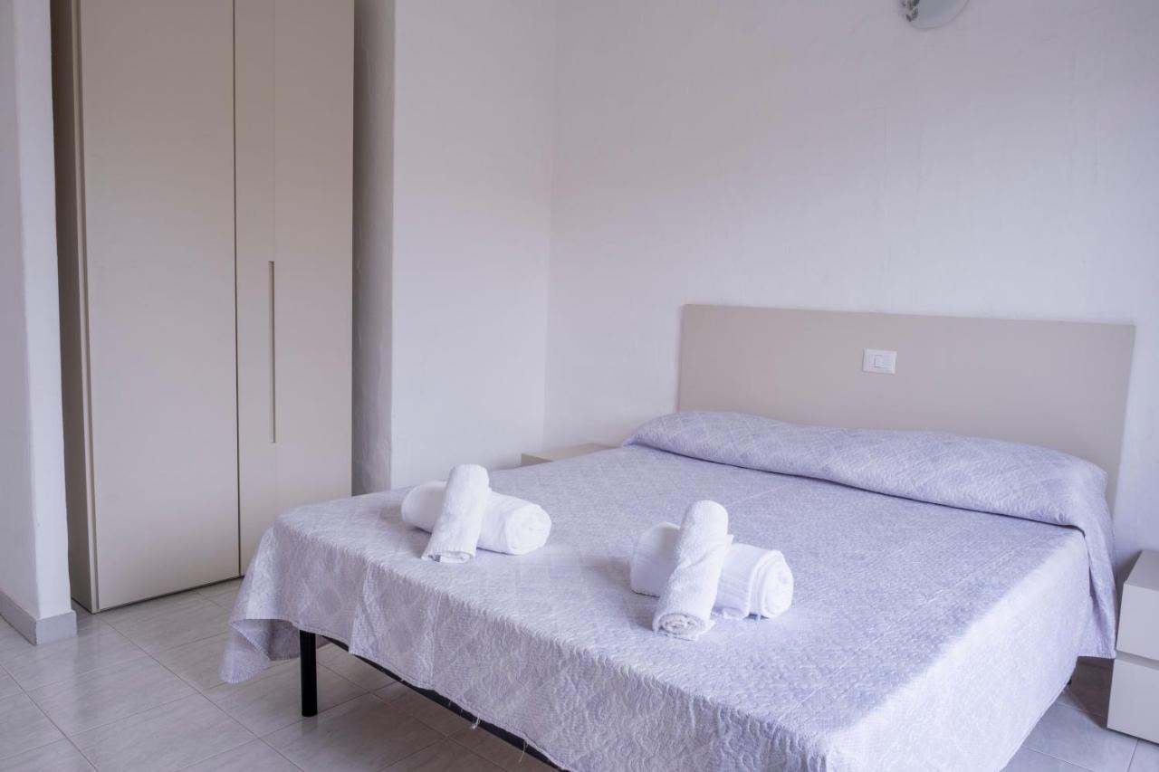 Villa Residenze Gambaru San Teodoro  Esterno foto